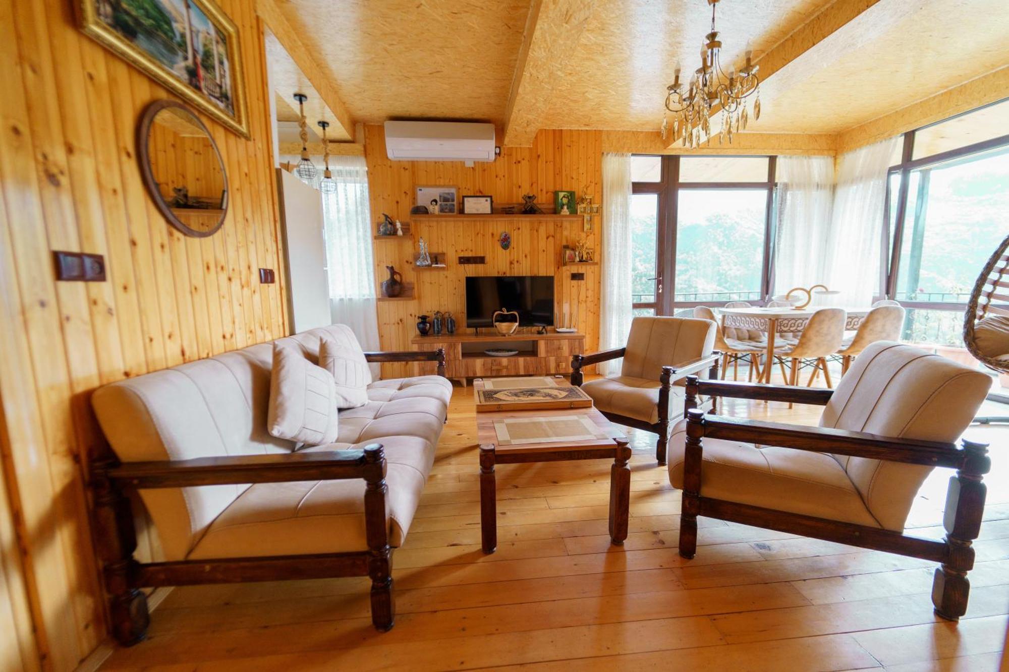 Guest House Sunrise Khulo Ngoại thất bức ảnh